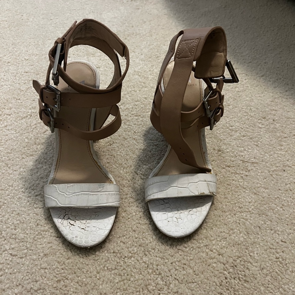 Mark Fisher Heels, size 6